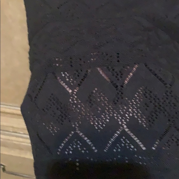 UNITED COLORS OF BENETTON BLACK CROCHETED SKIRT - Picture 9 of 10